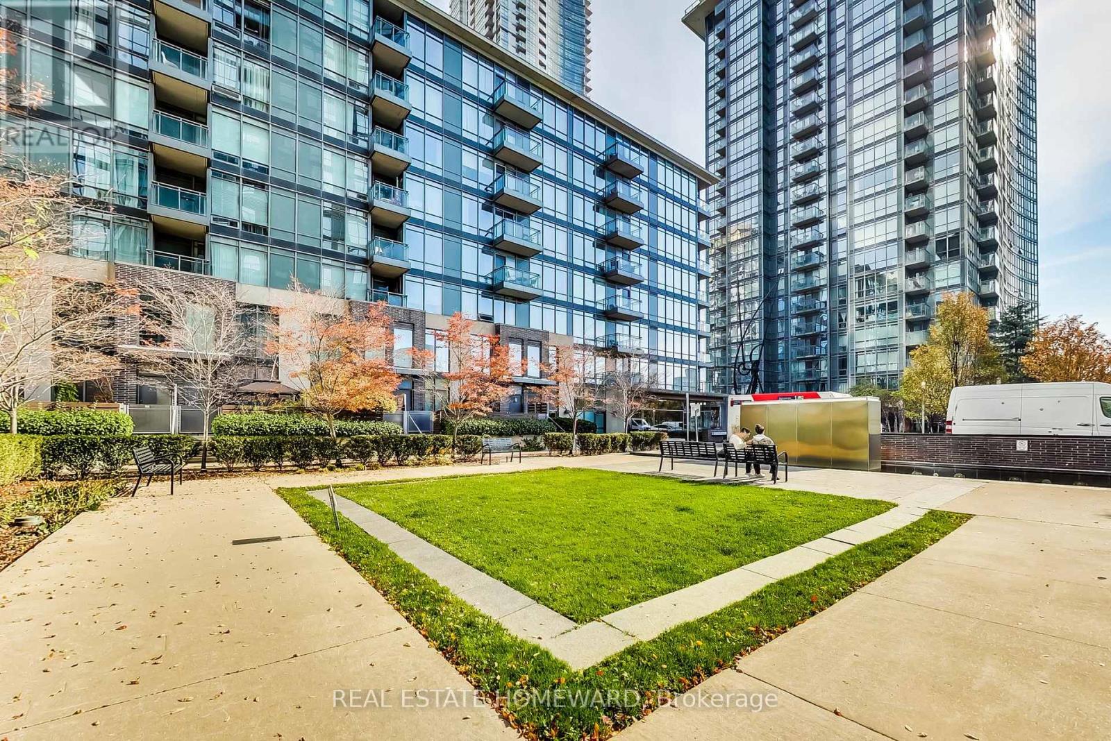 505 - 15 Brunel Court, Toronto, Ontario  M5V 3Y6 - Photo 32 - C12967842