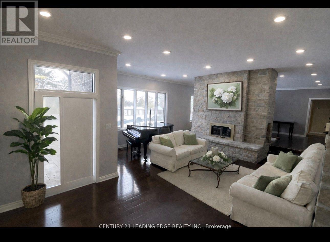 21 Buggey Lane, Ajax, Ontario  L1Z 1X4 - Photo 11 - E12967840