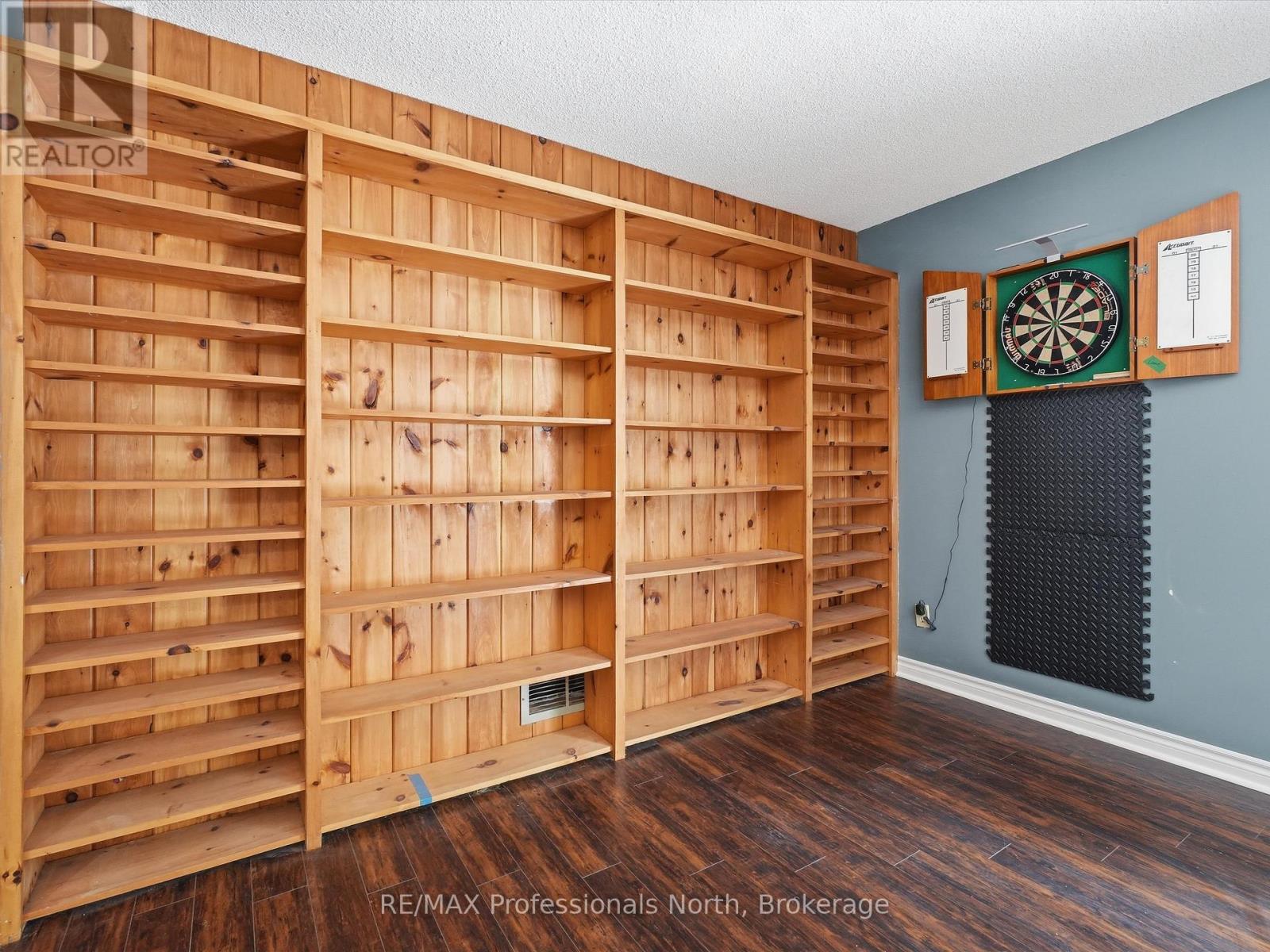 1 Glendale Road, Bracebridge, Ontario  P1L 1B3 - Photo 17 - X12956360