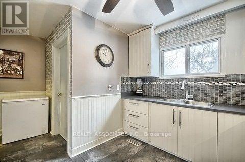 20 King Street, Georgina, Ontario  L0E 1R0 - Photo 10 - N12967802