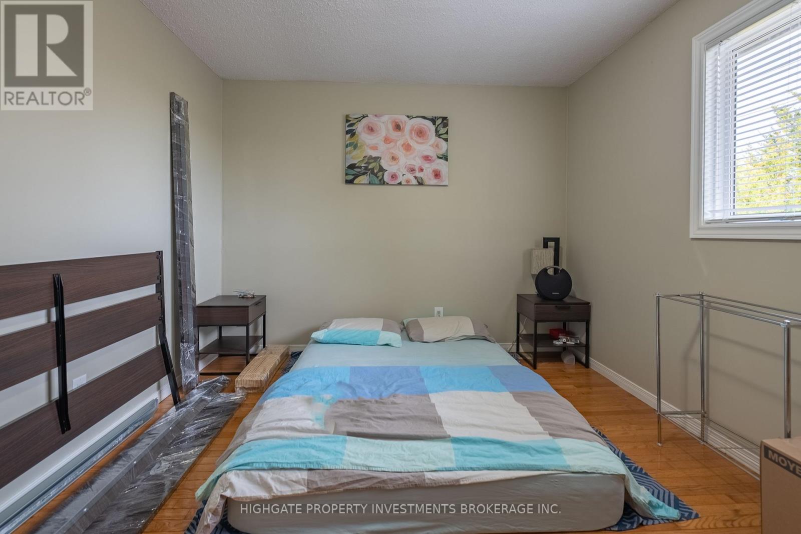 Upper - 36 Rosenfeld Drive, Barrie (Grove East), Ontario  L4M 5X2 - Photo 16 - S12967850