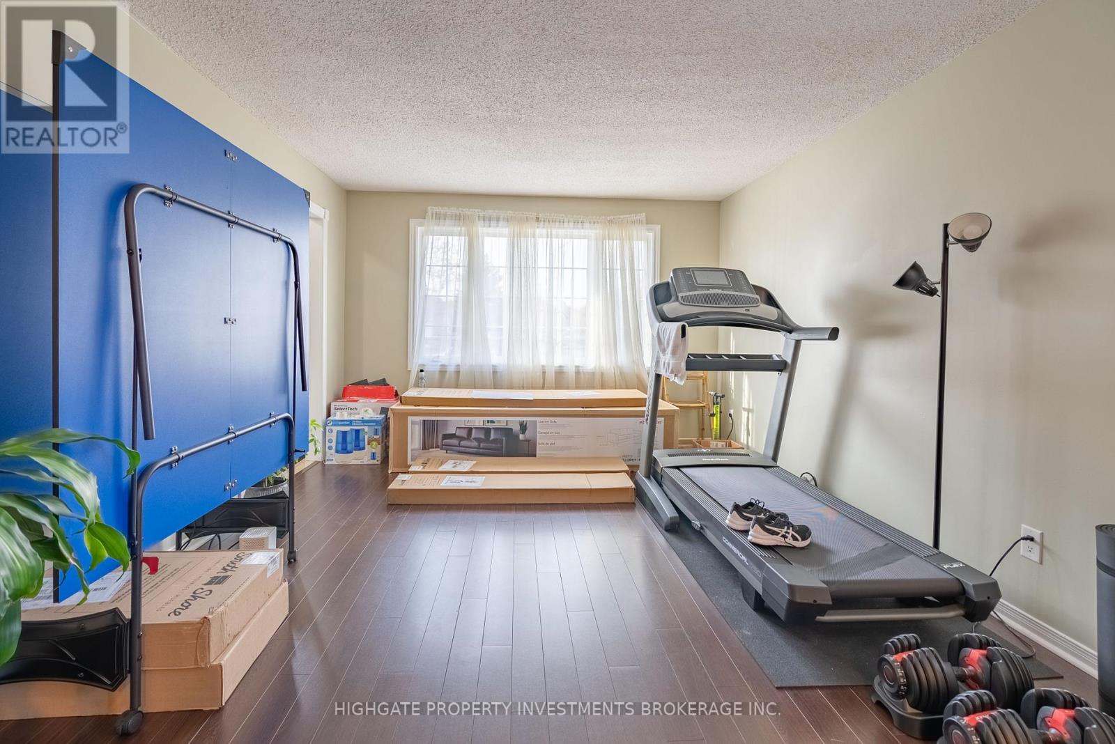 Upper - 36 Rosenfeld Drive, Barrie (Grove East), Ontario  L4M 5X2 - Photo 4 - S12967850