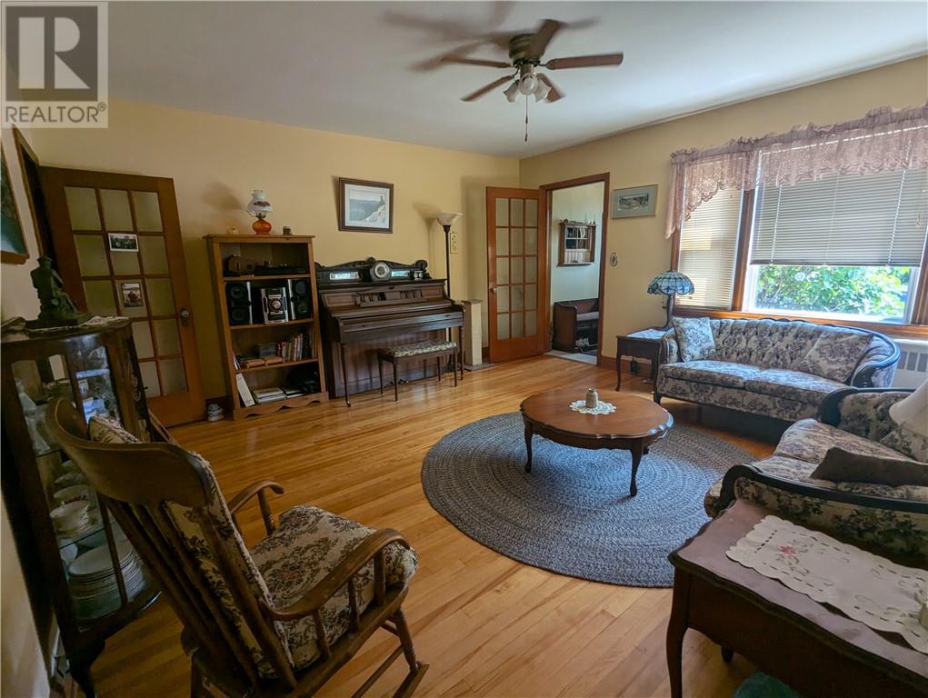 251 D'youville Street, Sudbury, Ontario  P3C 5G1 - Photo 6 - 2127027