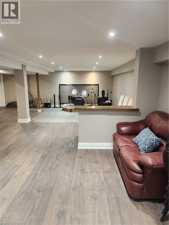 2019 Dundas Street, Burlington, Ontario  L7P 0S8 - Photo 31 - 40818324