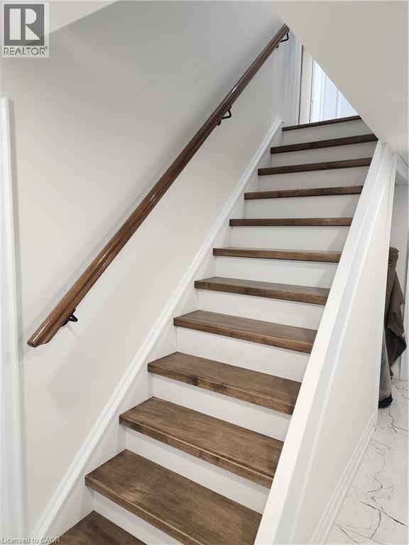 2019 Dundas Street, Burlington, Ontario  L7P 0S8 - Photo 32 - 40818324