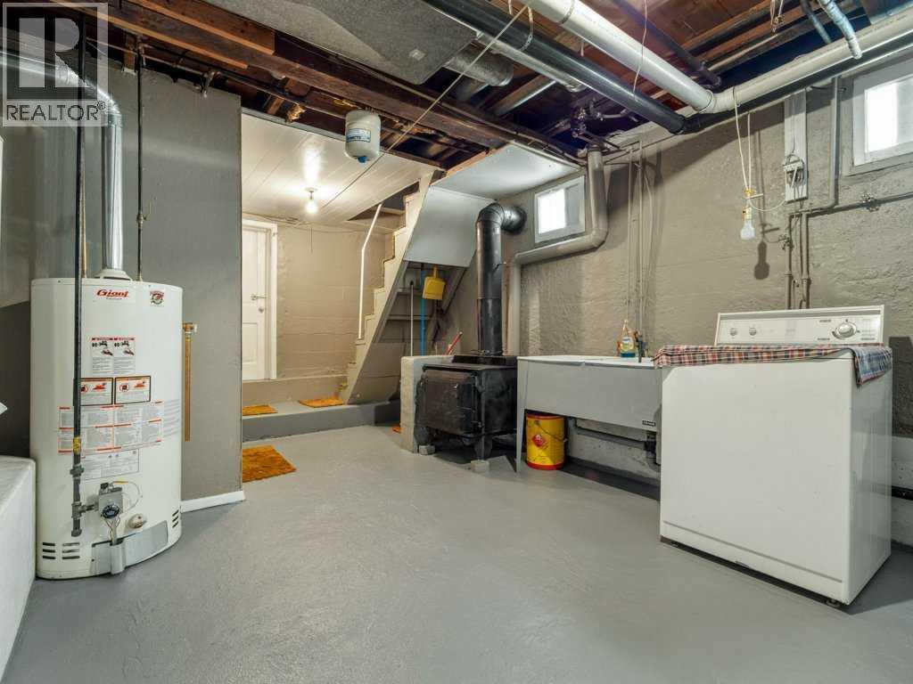 8109 16 Avenue, Coleman, Alberta  T0K 0M0 - Photo 39 - A2268502