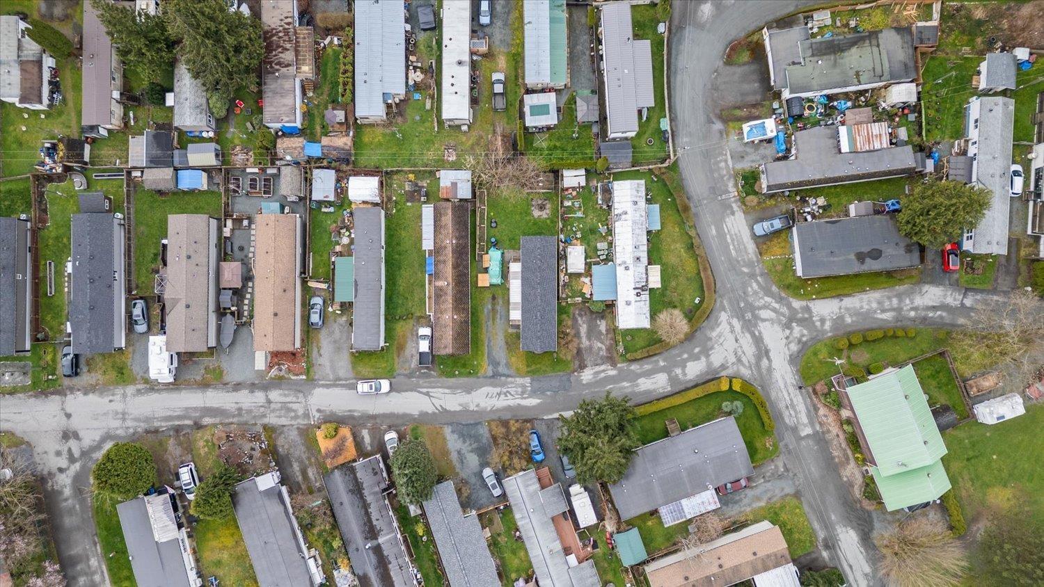 28 3942 Columbia Valley Road, Cultus Lake East, Cultus Lake, British Columbia  V2R 5B1 - Photo 32 - R3107057