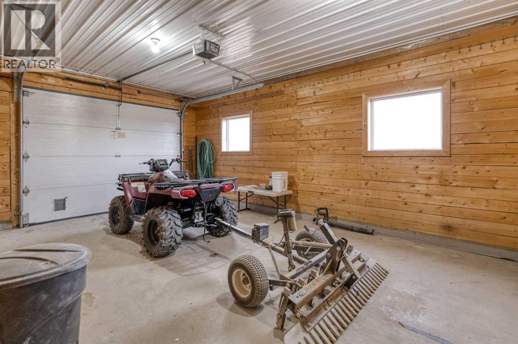 41127 Township Road 283, Rural Rocky View County, Alberta  T4C 2W6 - Photo 16 - A2268541