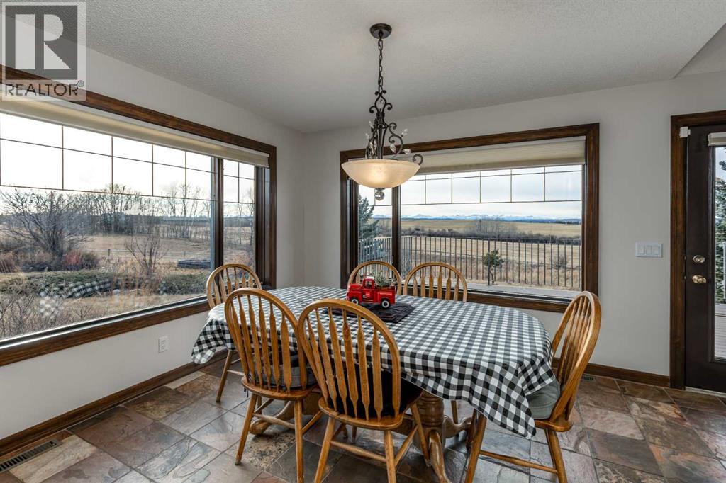 41127 Township Road 283, Rural Rocky View County, Alberta  T4C 2W6 - Photo 28 - A2268541