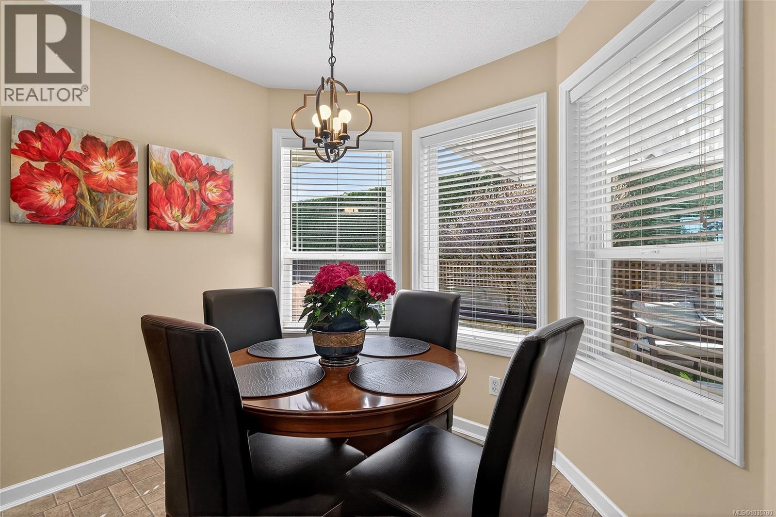 617 Windward Way, Qualicum Beach, British Columbia V9K 2K4 - Photo 5 - 1030780