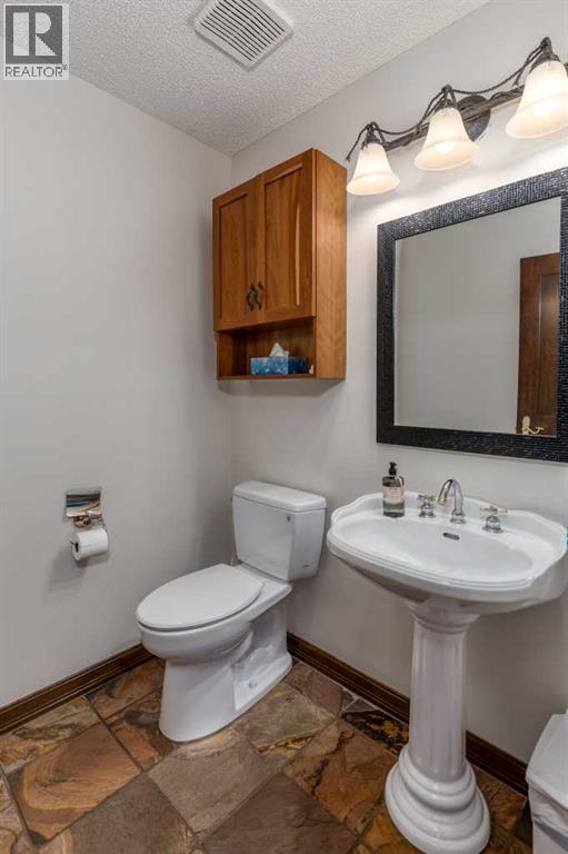 41127 Township Road 283, Rural Rocky View County, Alberta  T4C 2W6 - Photo 42 - A2268541