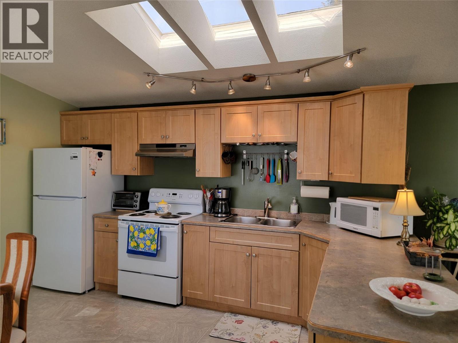 1292 Highway 3a Unit# 19, Keremeos, British Columbia  V0X 1N4 - Photo 7 - 10378296