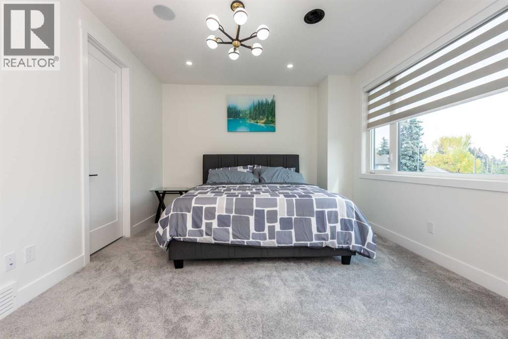 31 Harvard Street NW, Calgary, Alberta  T2K 2B5 - Photo 26 - A2288389