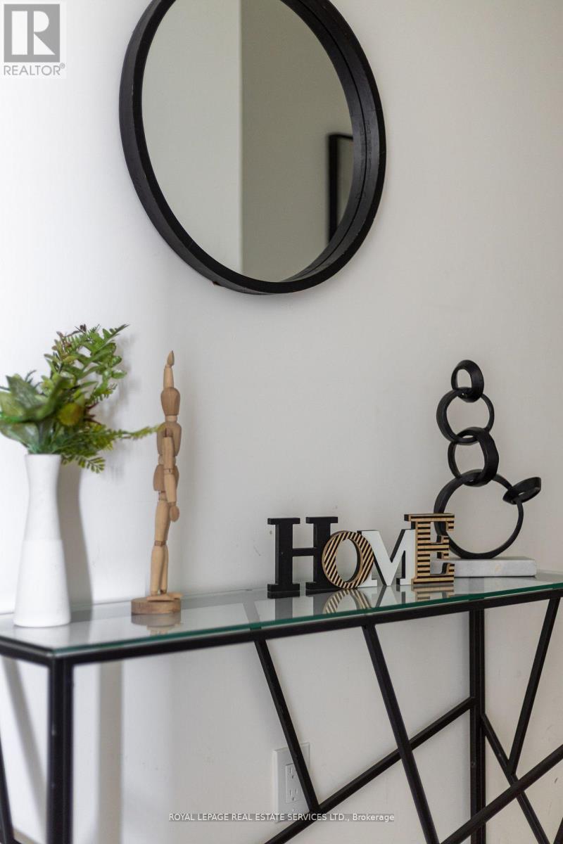 720 - 859 The Queensway, Toronto, Ontario  M8Z 1N8 - Photo 4 - W12967808