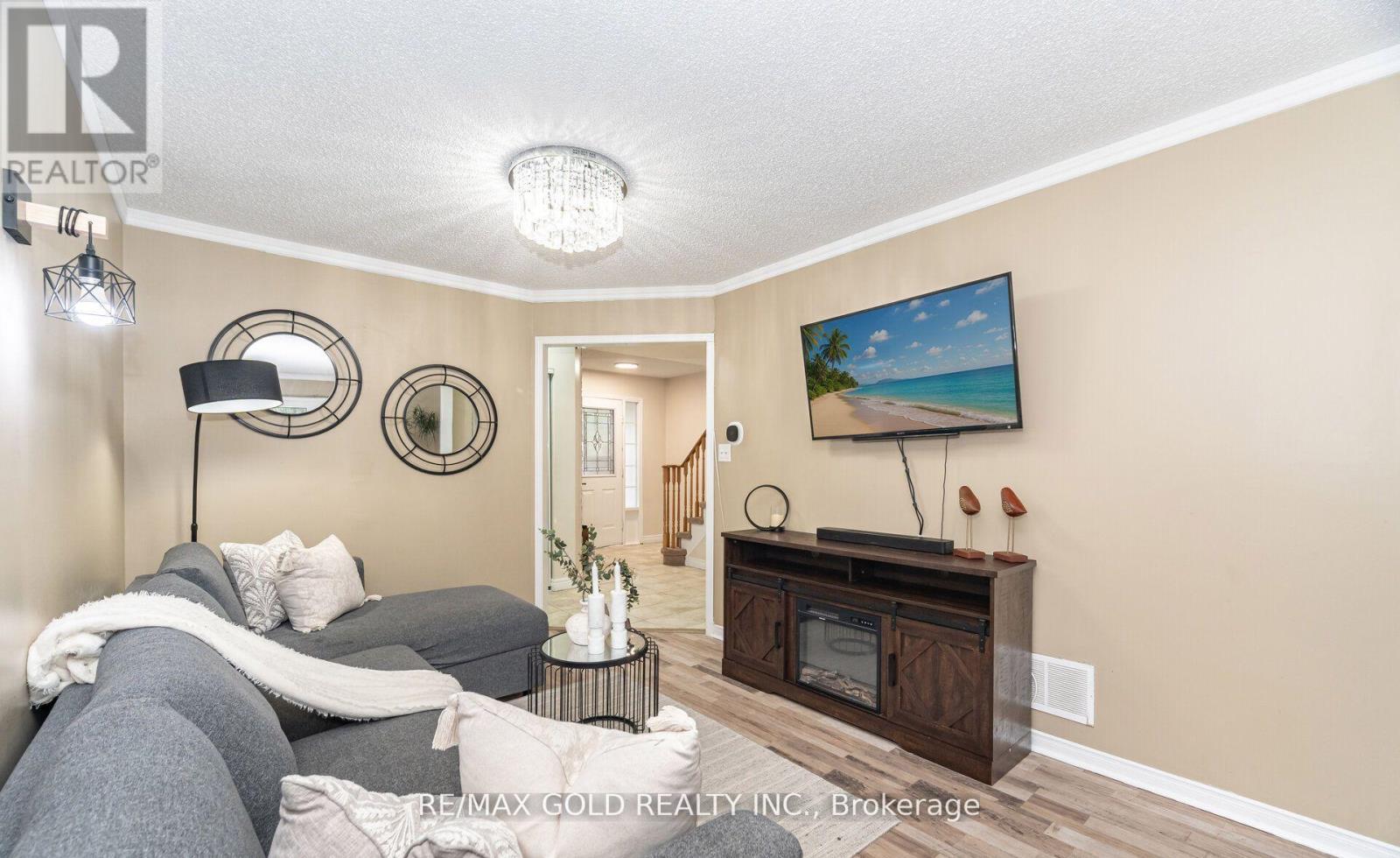 26 Flemington Drive, Caledon, Ontario  L7C 1B5 - Photo 12 - W12967810