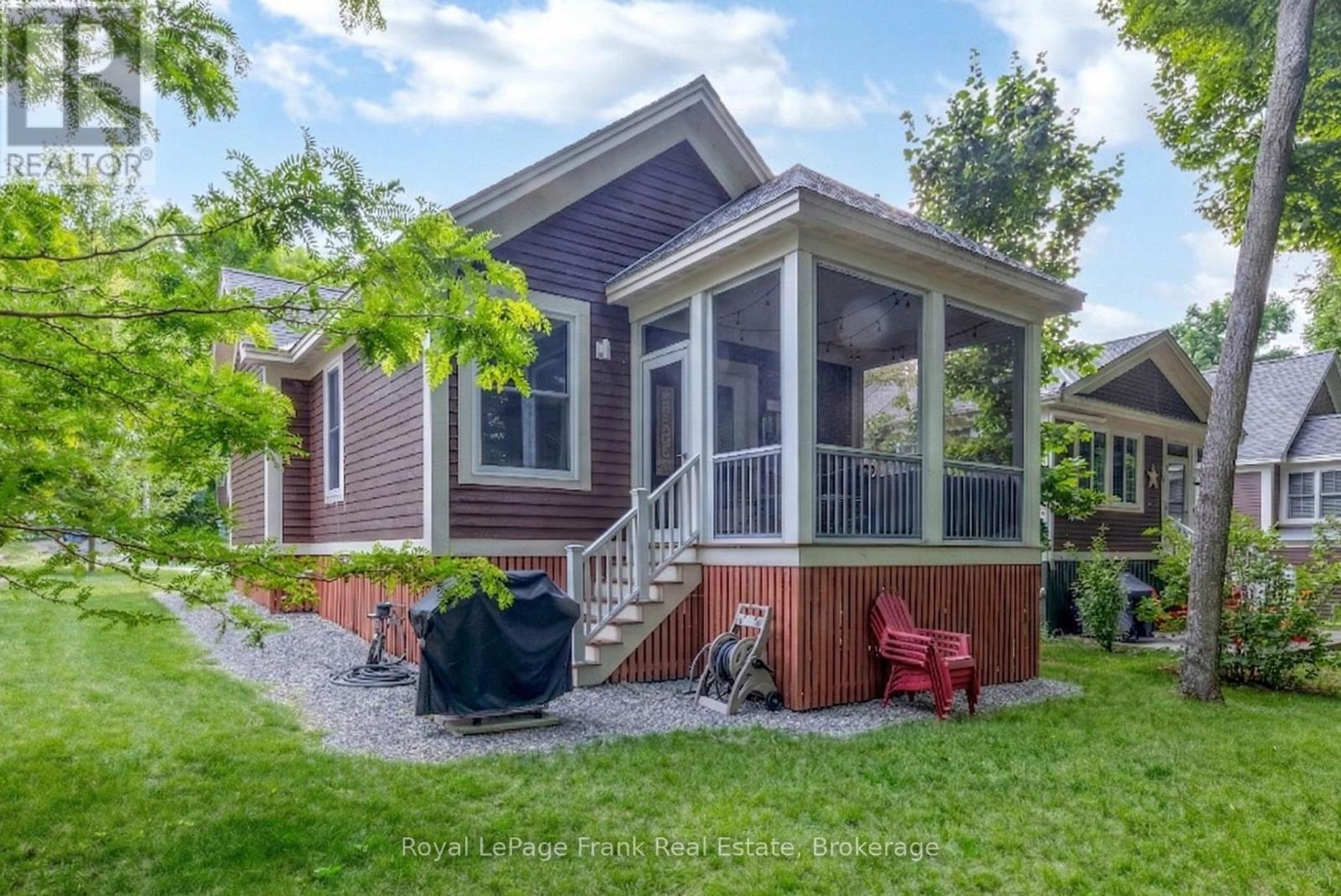 143 - 6 FARM VIEW LANE, Prince Edward County, Ontario