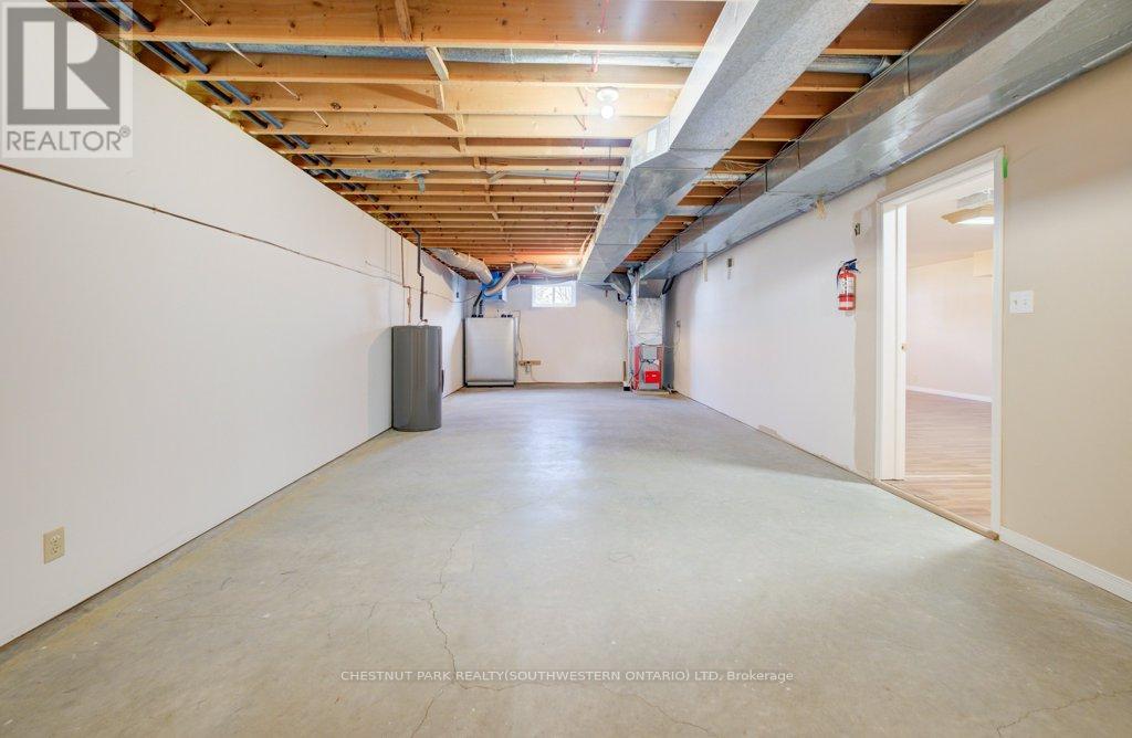 4137 Wilmot Easthope Road, Wilmot, Ontario  N3A 3S6 - Photo 37 - X12967804