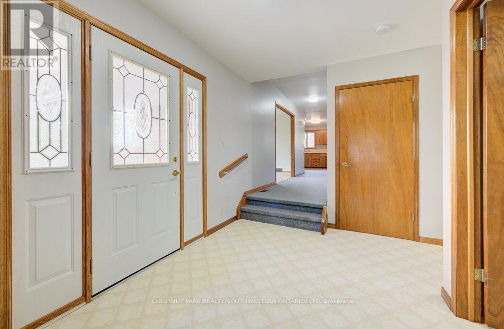 4137 Wilmot Easthope Road, Wilmot, Ontario  N3A 3S6 - Photo 4 - X12967804