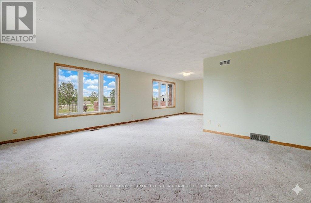 4137 Wilmot Easthope Road, Wilmot, Ontario  N3A 3S6 - Photo 6 - X12967804