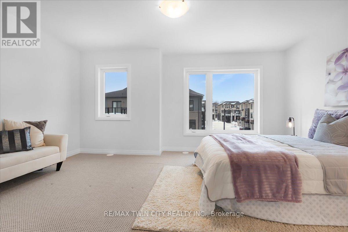 85 - 155 Equestrian Way, Cambridge, Ontario  N3E 0E7 - Photo 18 - X12967812