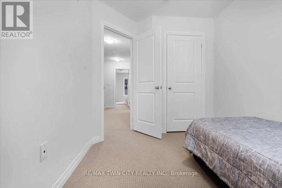 85 - 155 Equestrian Way, Cambridge, Ontario  N3E 0E7 - Photo 27 - X12967812