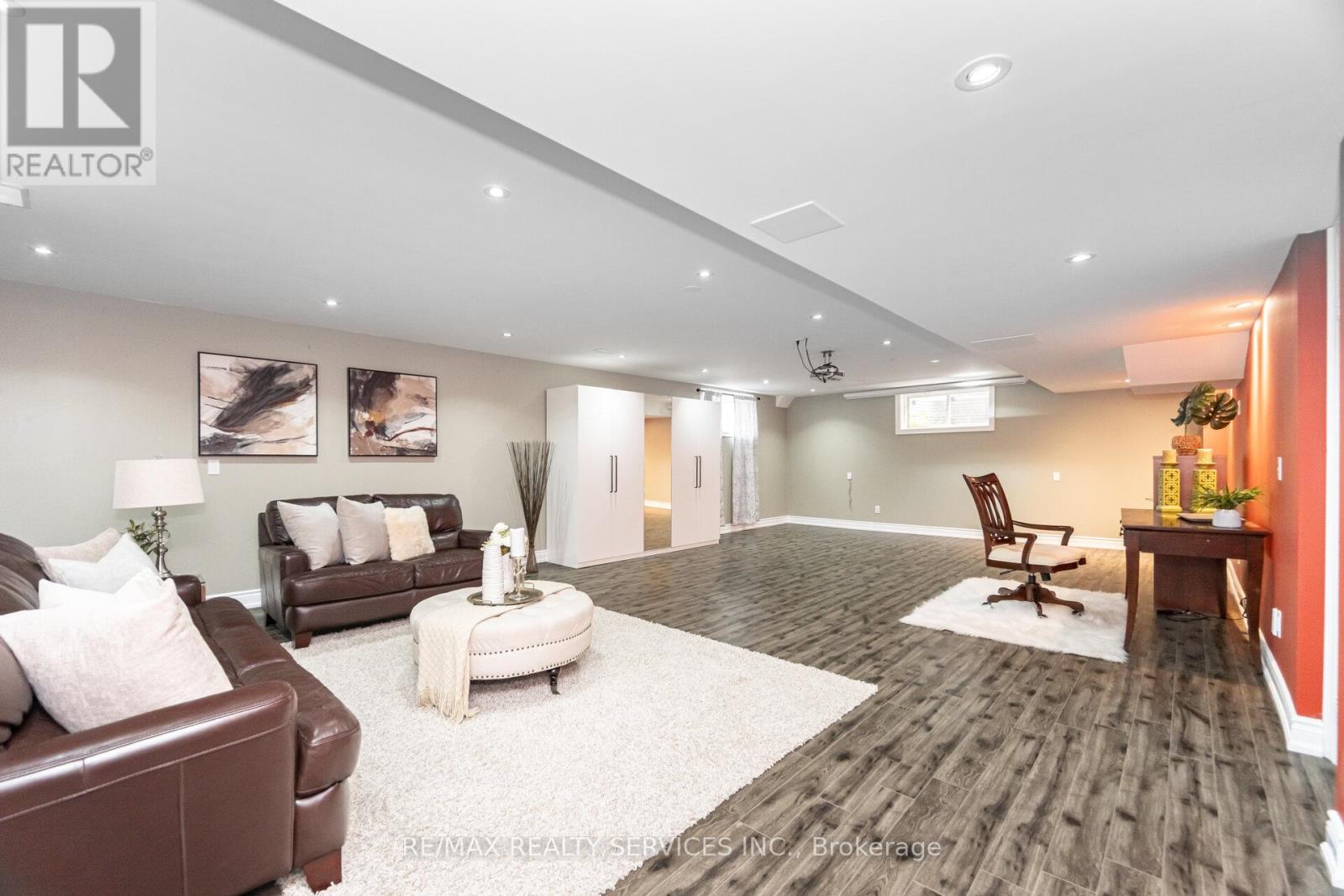 9 Lorupe Court, Hamilton, Ontario  L9G 0B4 - Photo 40 - X12967834