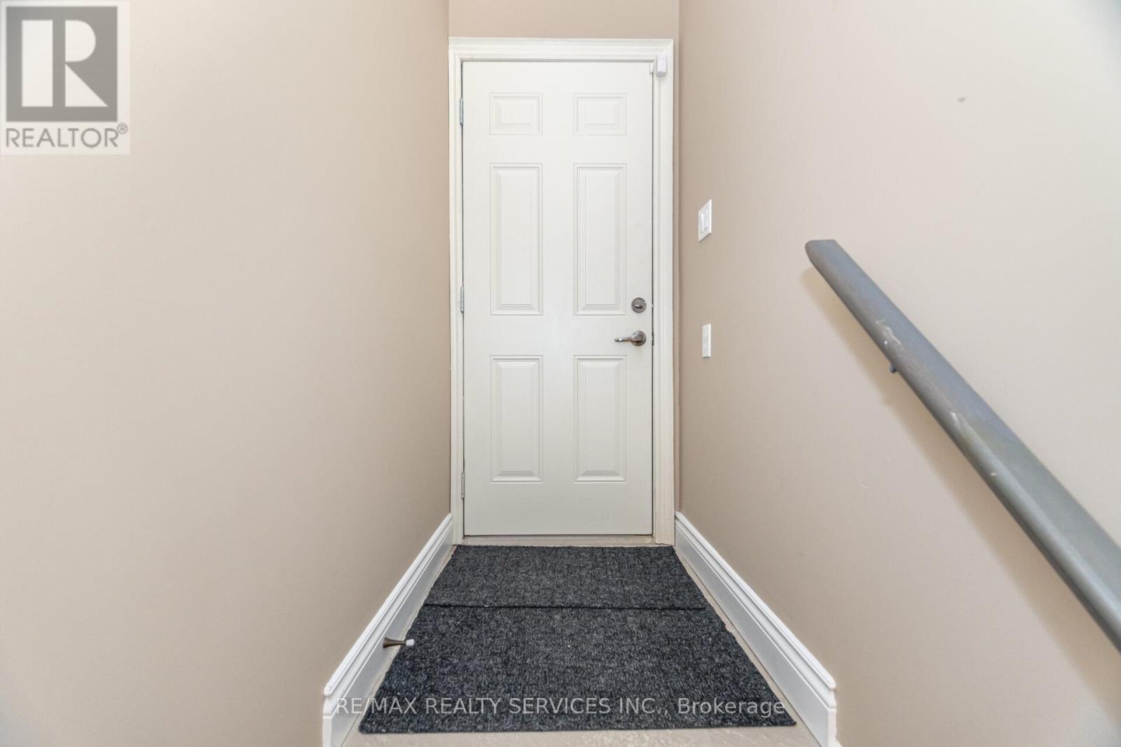 9 Lorupe Court, Hamilton, Ontario  L9G 0B4 - Photo 47 - X12967834