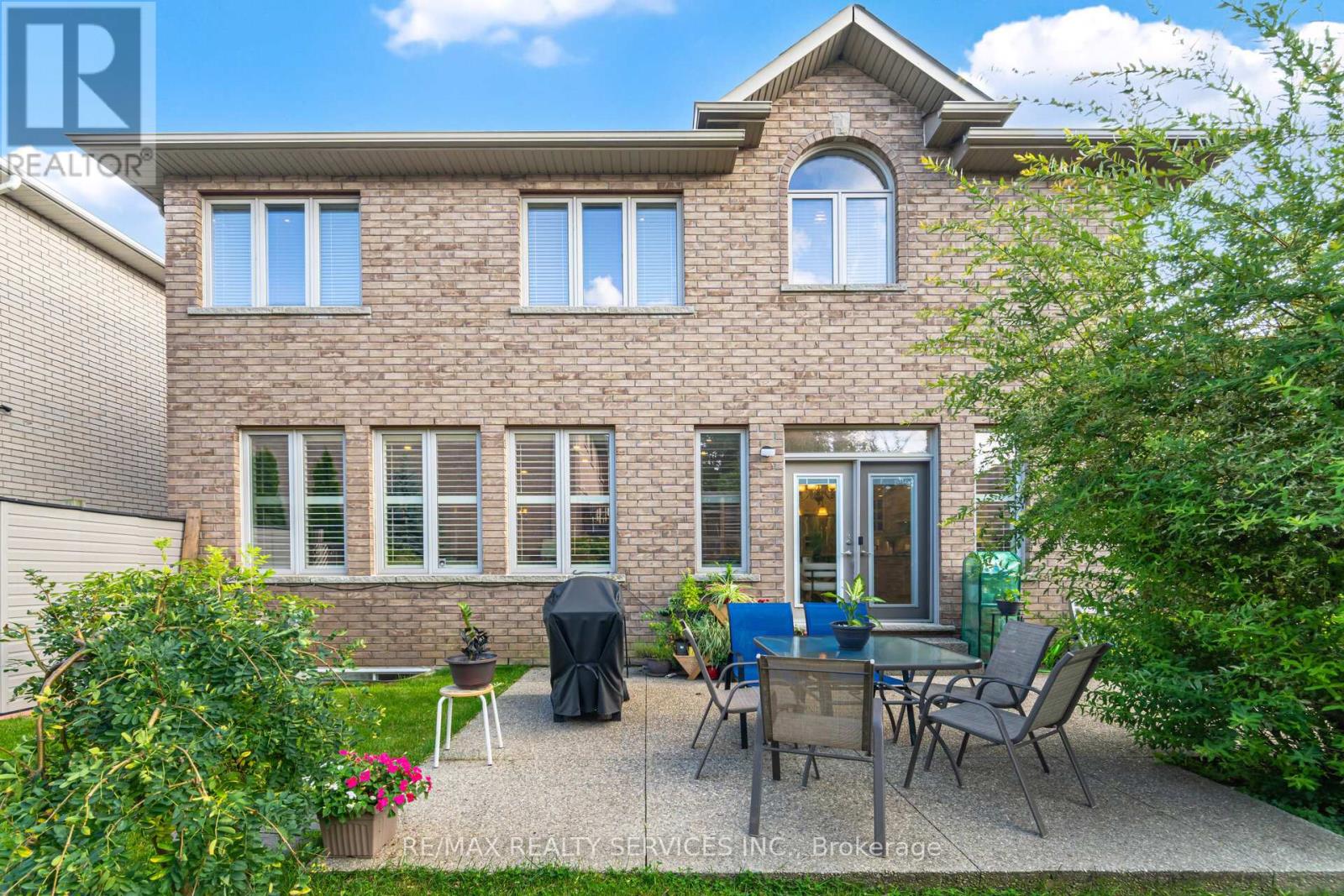 9 Lorupe Court, Hamilton, Ontario  L9G 0B4 - Photo 50 - X12967834