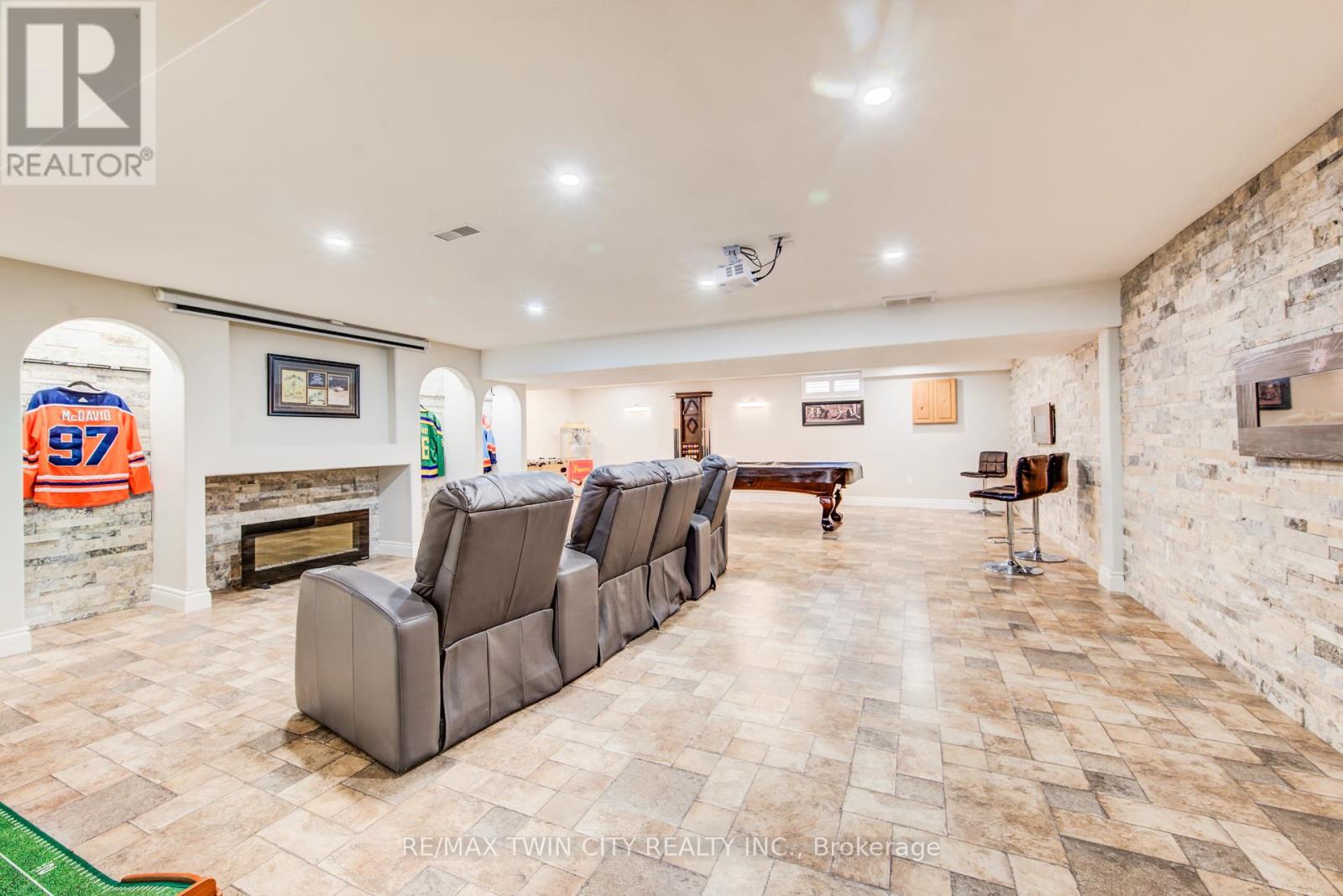 77 Laschinger Boulevard, Wilmot, Ontario  N3A 2G7 - Photo 31 - X12967838