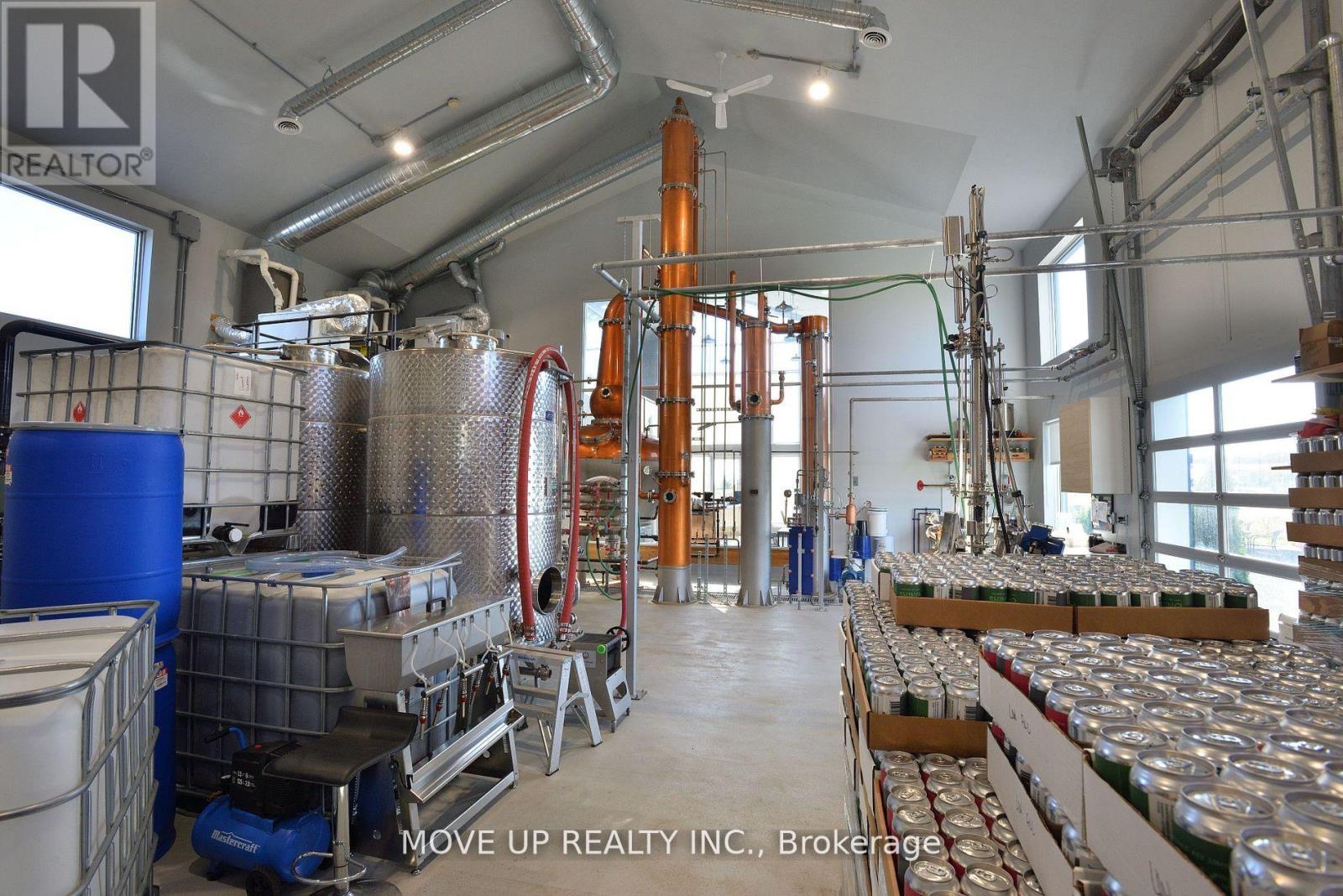 2404 County Rd 1 Road, Prince Edward County, Ontario  K0K 1G0 - Photo 9 - X12967846