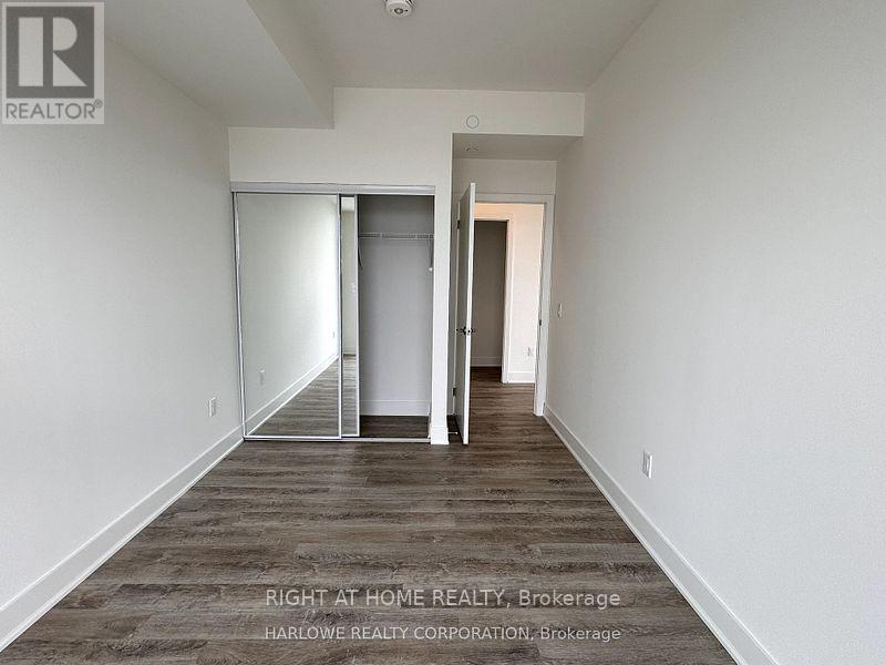 1404 - 185 Deerfield Road, Newmarket, Ontario  L3Y 0G7 - Photo 19 - N12965480