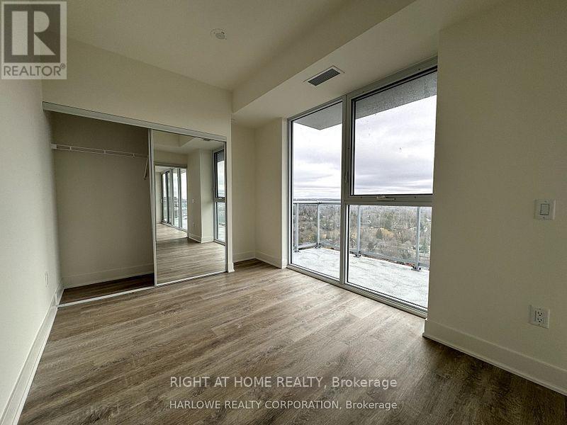 1404 - 185 Deerfield Road, Newmarket, Ontario  L3Y 0G7 - Photo 18 - N12965480