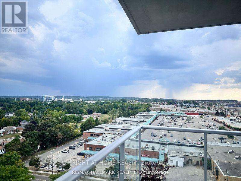 1404 - 185 Deerfield Road, Newmarket, Ontario  L3Y 0G7 - Photo 14 - N12965480