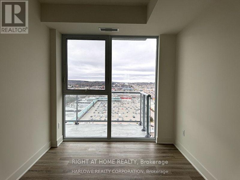 1404 - 185 Deerfield Road, Newmarket, Ontario  L3Y 0G7 - Photo 16 - N12965480