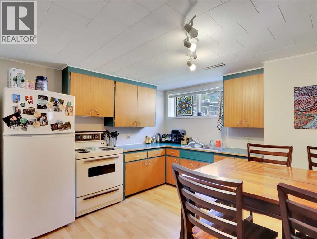 252 Three Sisters Drive, Canmore, Alberta  T1W 2M4 - Photo 15 - A2239562