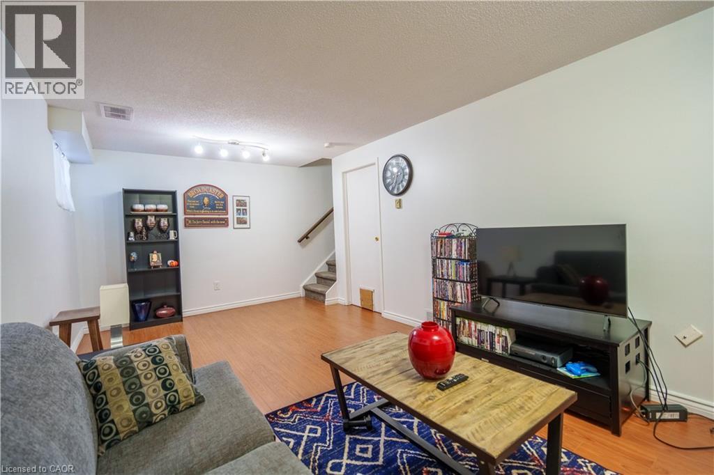 26 Poplar Drive Unit# 33, Cambridge, Ontario  N3C 4A4 - Photo 17 - 40817437