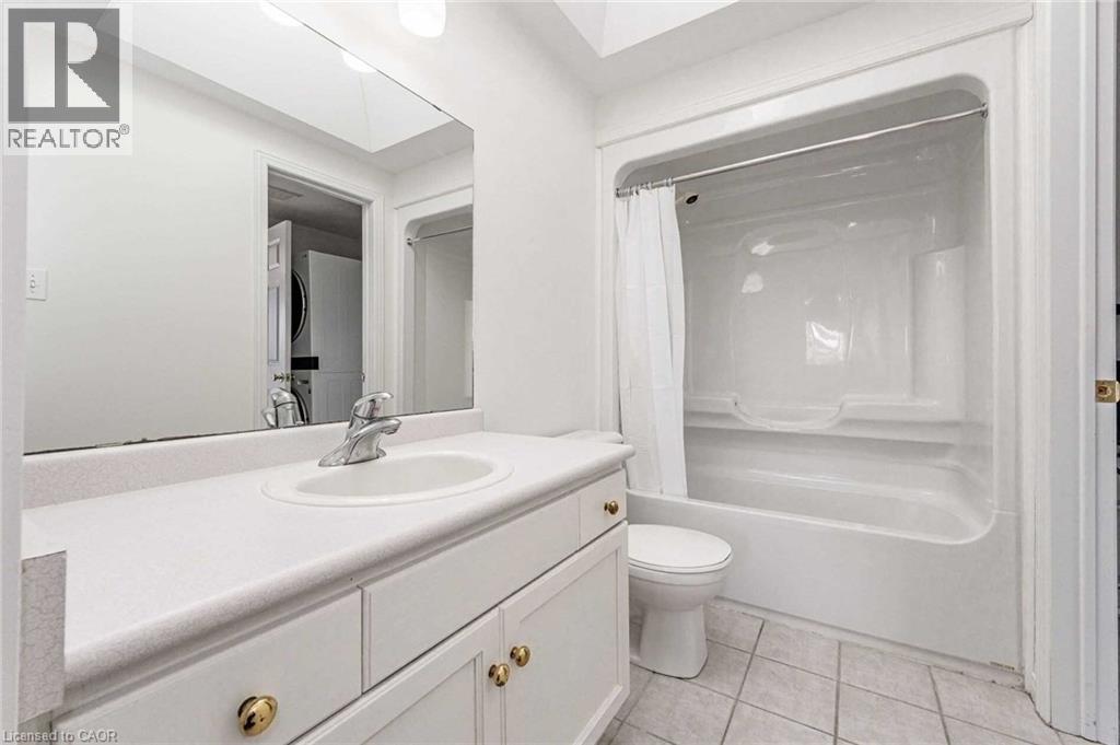 51 Boulder Crescent Unit# Upper, Guelph, Ontario  N1G 5A2 - Photo 25 - 40817717