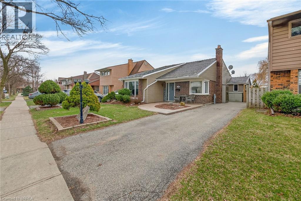 26 Hallmark Street, Brantford, Ontario  N3P 1A5 - Photo 2 - 40818227