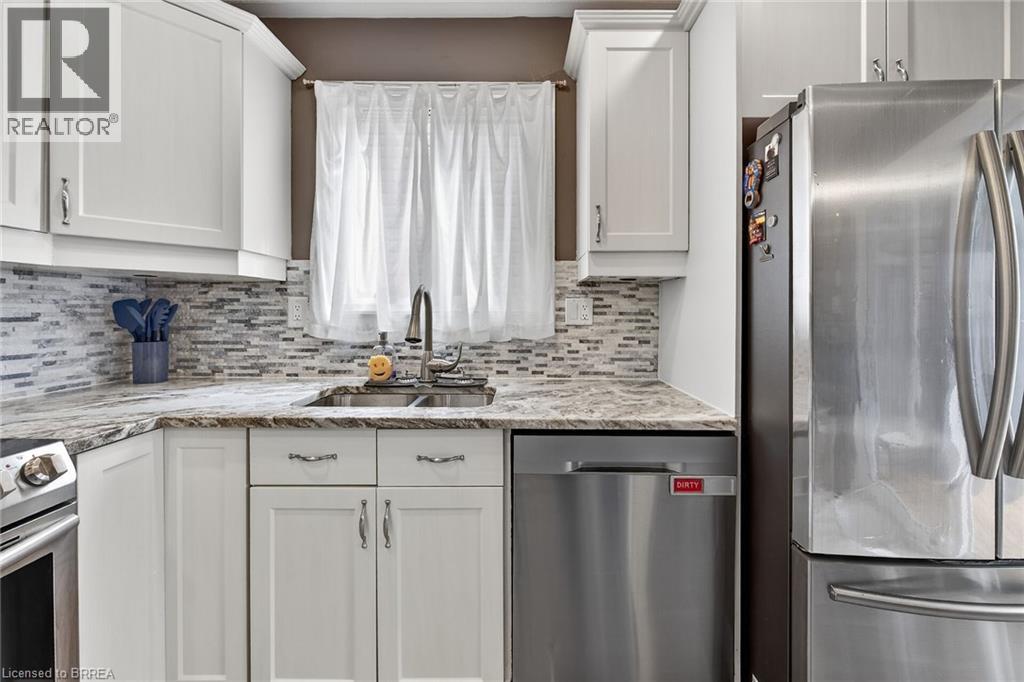 26 Hallmark Street, Brantford, Ontario  N3P 1A5 - Photo 14 - 40818227