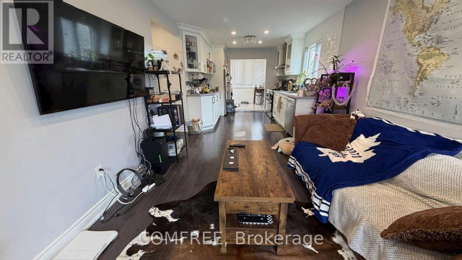 89 Seventeenth Street, Toronto, Ontario  M8V 3K5 - Photo 7 - W12967868