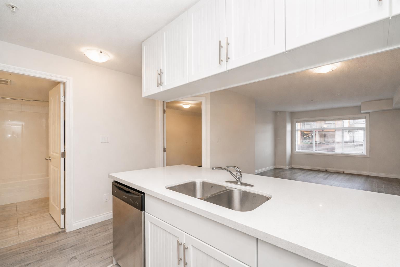 215 5650 201a Street, Langley, British Columbia  V3A 0B3 - Photo 8 - R3107076