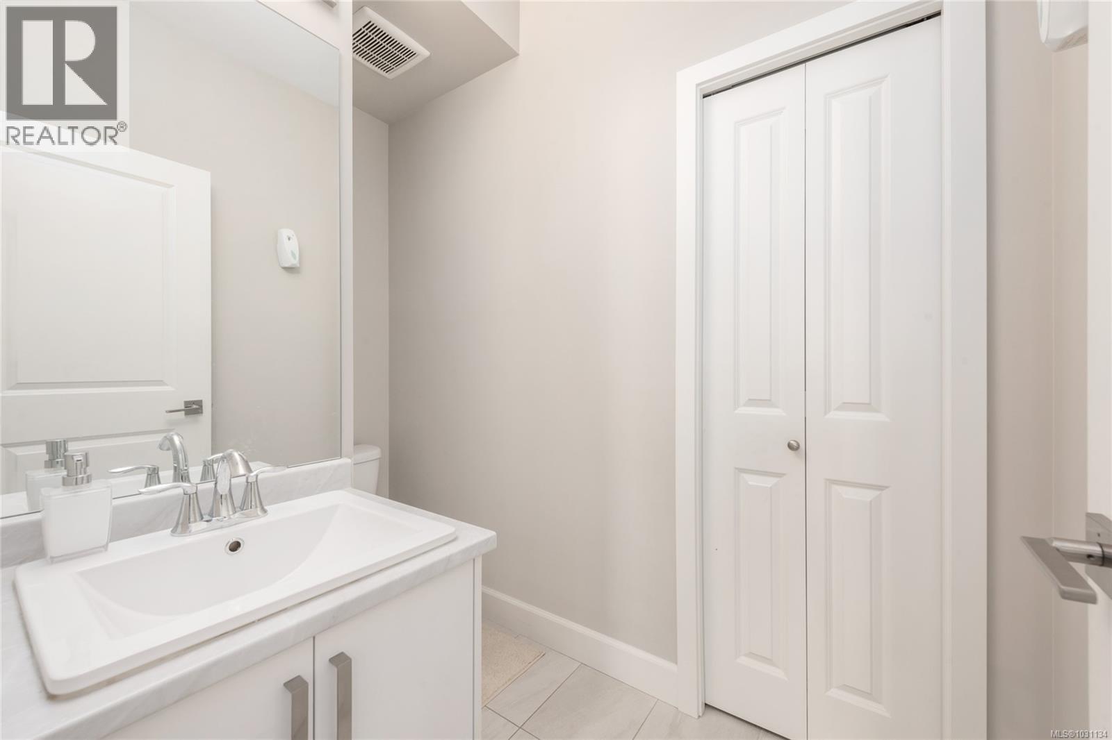 405 3351 Luxton Rd, Langford, British Columbia  V9C 0P2 - Photo 6 - 1031134