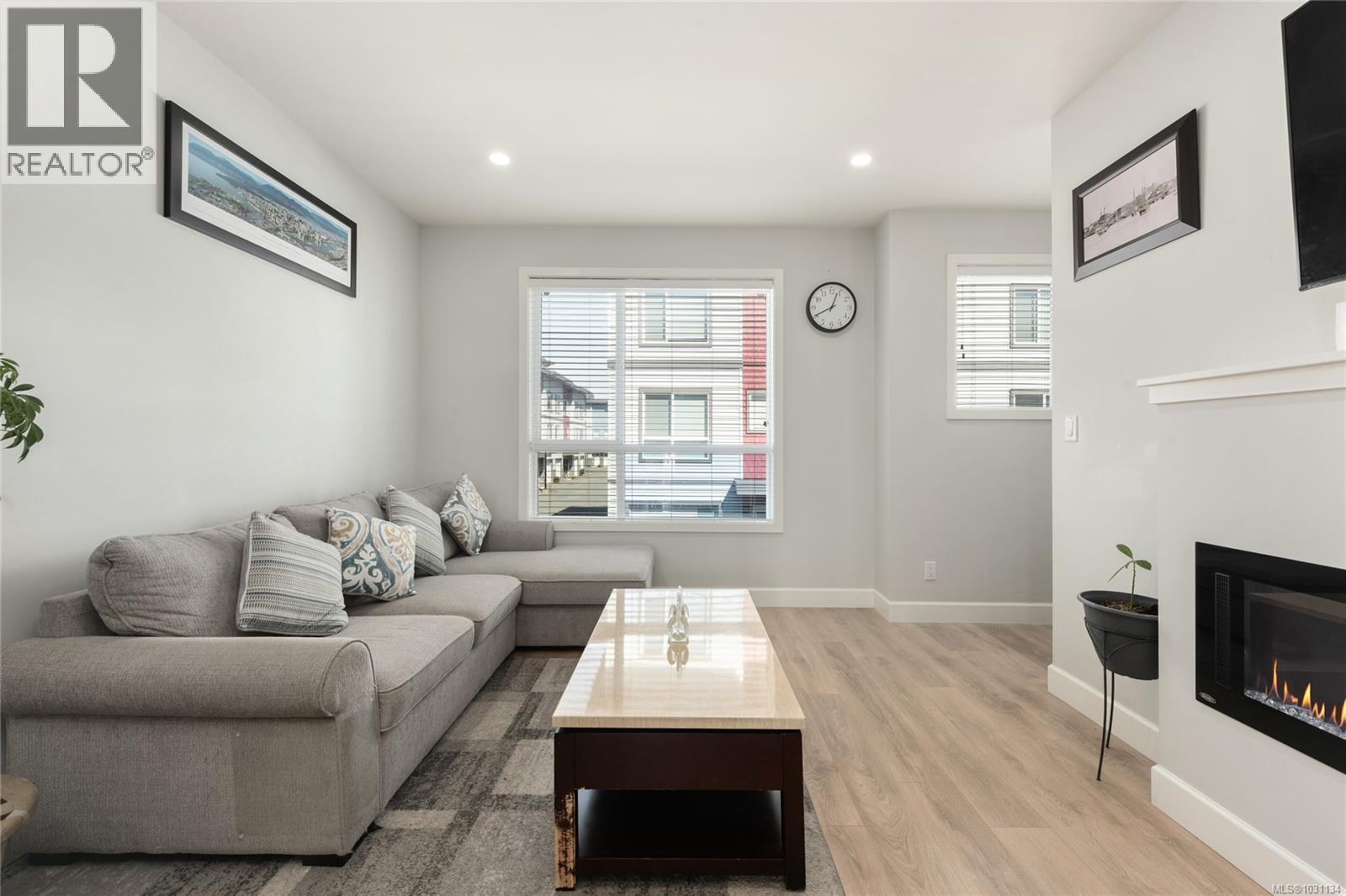 405 3351 Luxton Rd, Langford, British Columbia  V9C 0P2 - Photo 8 - 1031134