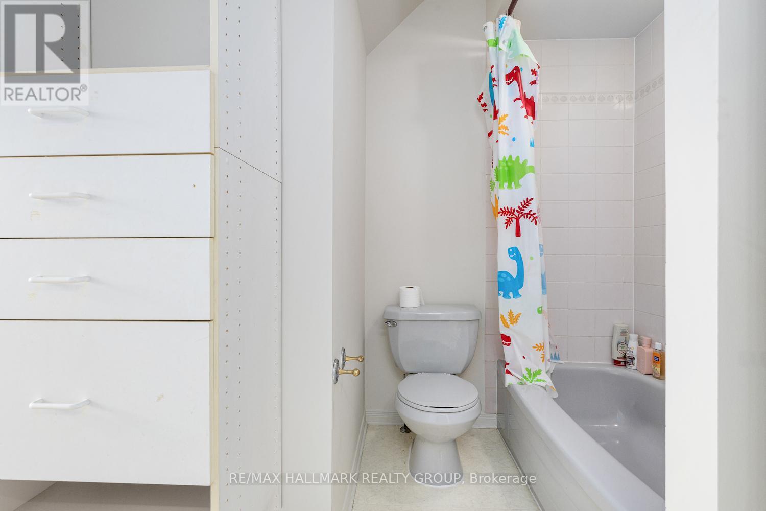 1404 Montresor Way, Ottawa, Ontario  K4A 3C5 - Photo 38 - X12967906