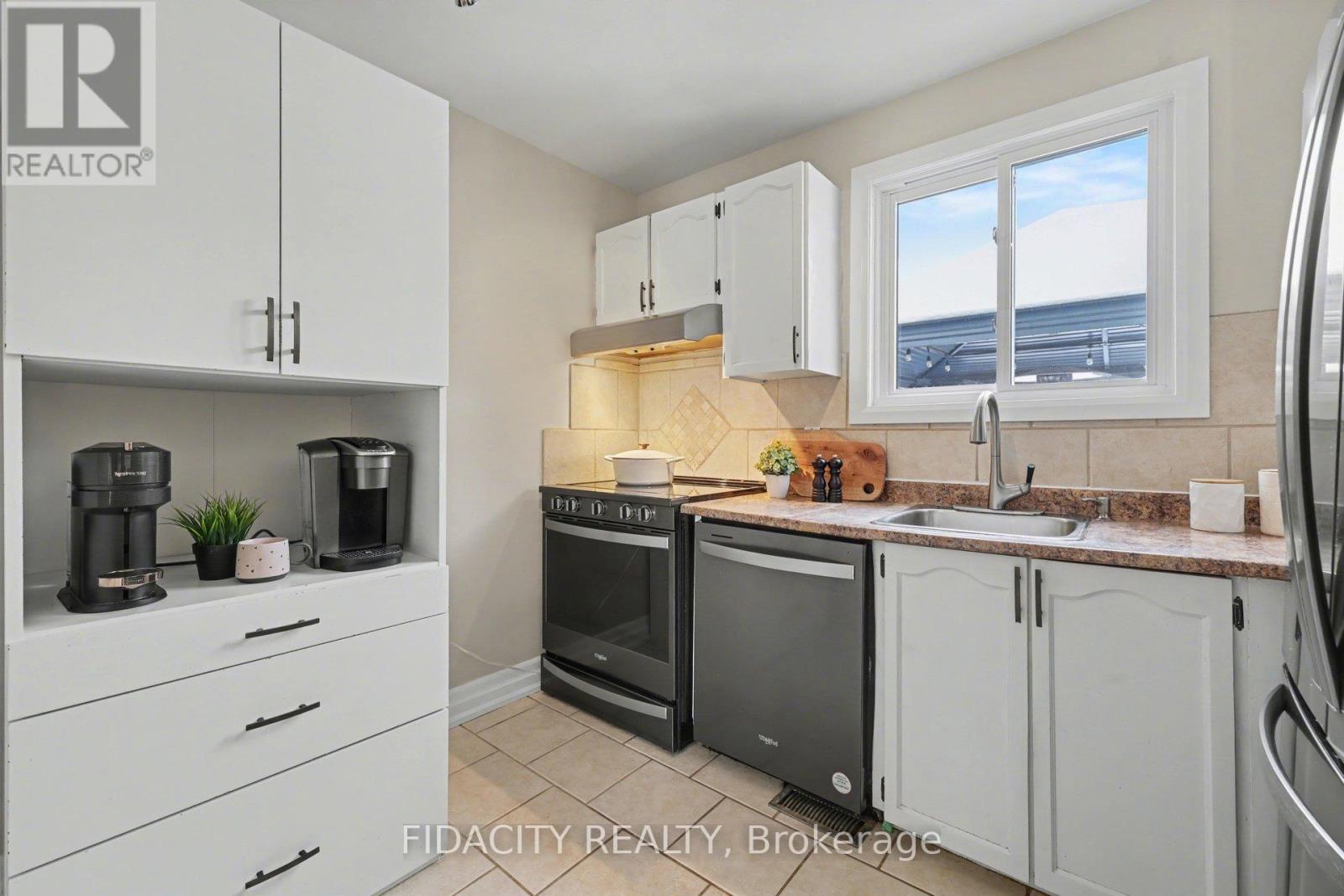 28 Glamorgan Drive, Ottawa, Ontario  K2L 1P9 - Photo 14 - X12967944