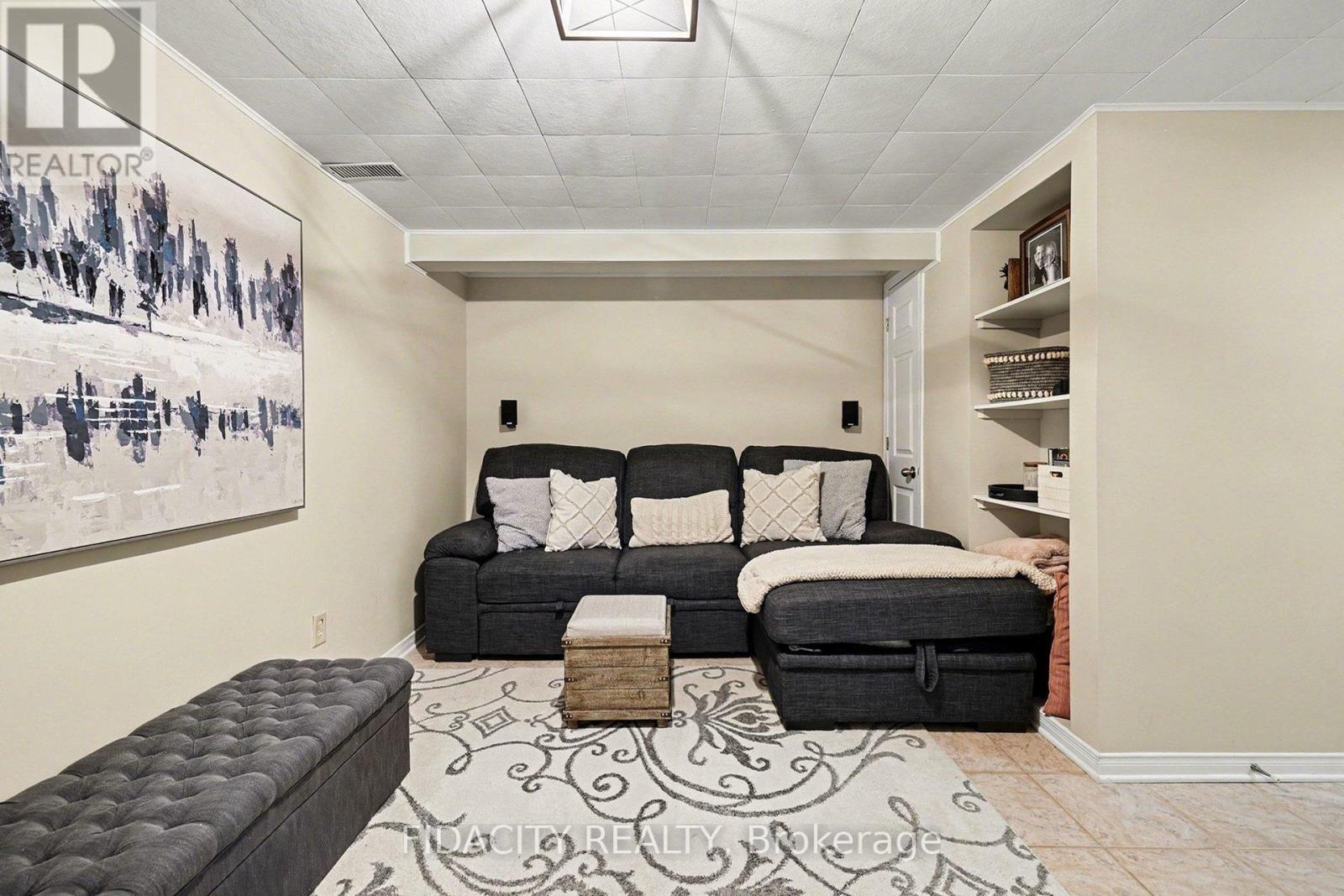 28 Glamorgan Drive, Ottawa, Ontario  K2L 1P9 - Photo 22 - X12967944