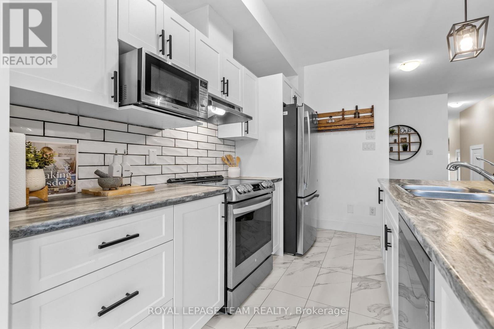 20 Antonakos Drive, Carleton Place, Ontario  K7C 0L1 - Photo 10 - X12967962