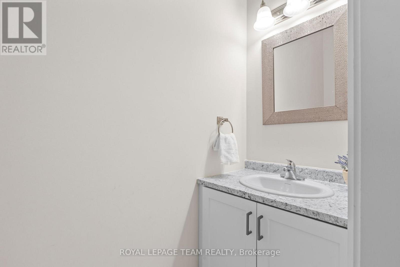 20 Antonakos Drive, Carleton Place, Ontario  K7C 0L1 - Photo 13 - X12967962