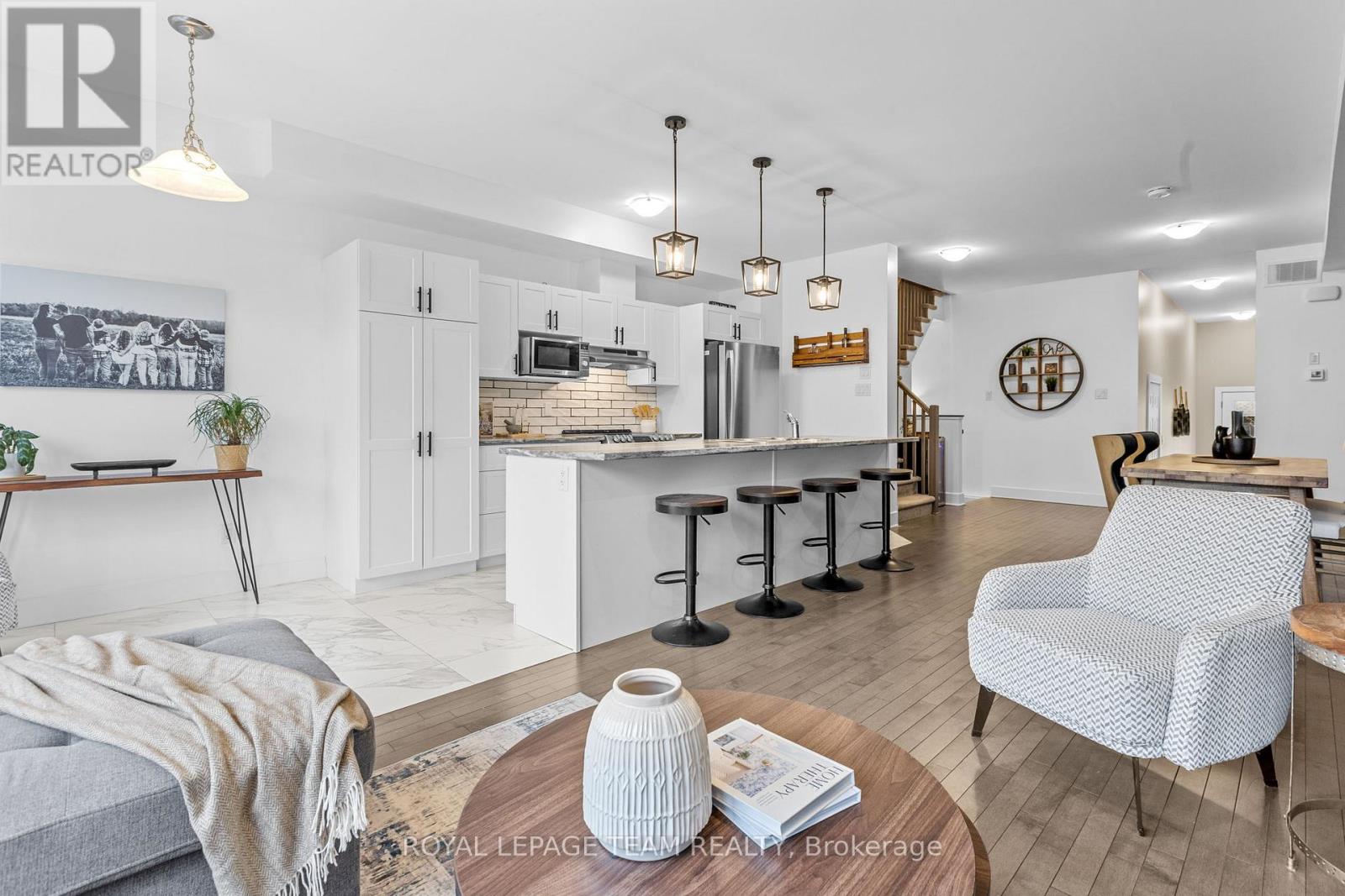 20 Antonakos Drive, Carleton Place, Ontario  K7C 0L1 - Photo 5 - X12967962