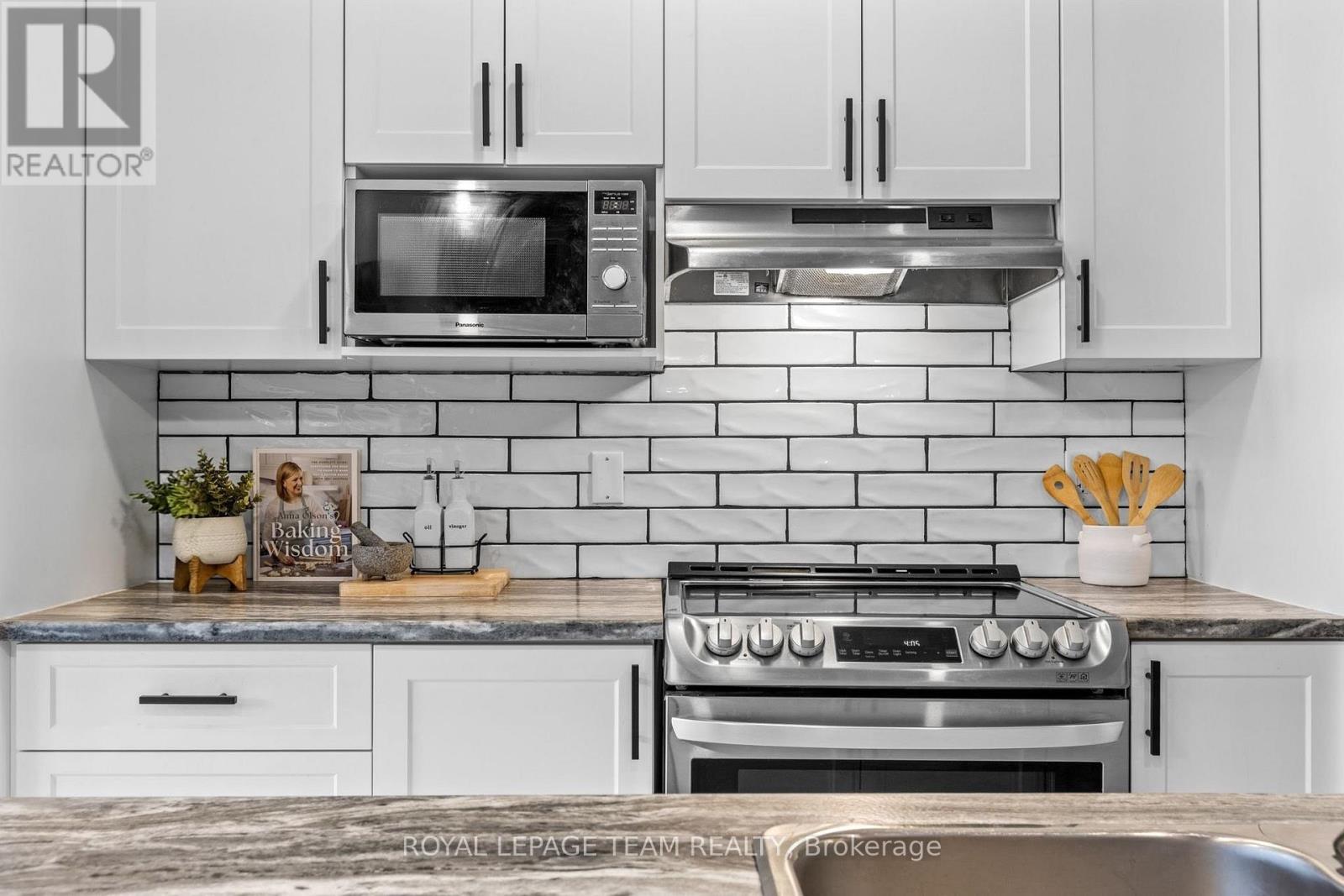 20 Antonakos Drive, Carleton Place, Ontario  K7C 0L1 - Photo 9 - X12967962